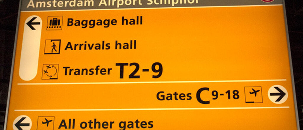 Schiphol sign